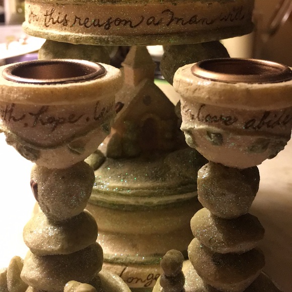 Sold…..  3 piece Foundations set by Karen Hahn - Picture 5 of 7